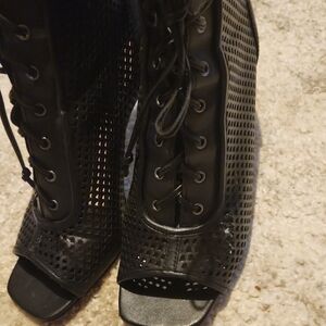 Vince Camuto Black Lace Up Boots with Perforated Design